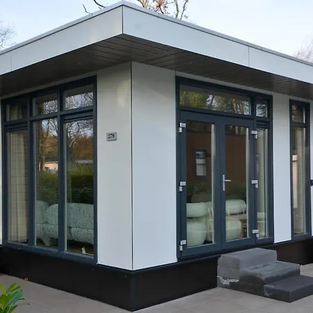 Luxe In De Veluwse Bossen Nabij Chalet Harderwijk