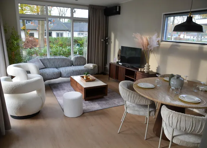 Luxe In De Veluwse Bossen Nabij Chalet Harderwijk