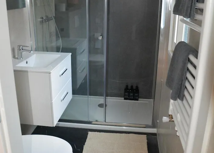 Luxe In De Veluwse Bossen Nabij Chalet *